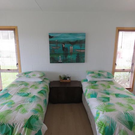 Hotel Pohutukawa Bach à Whangarei Extérieur photo
