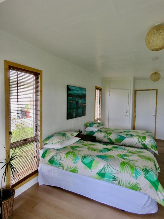 Hotel Pohutukawa Bach à Whangarei Extérieur photo